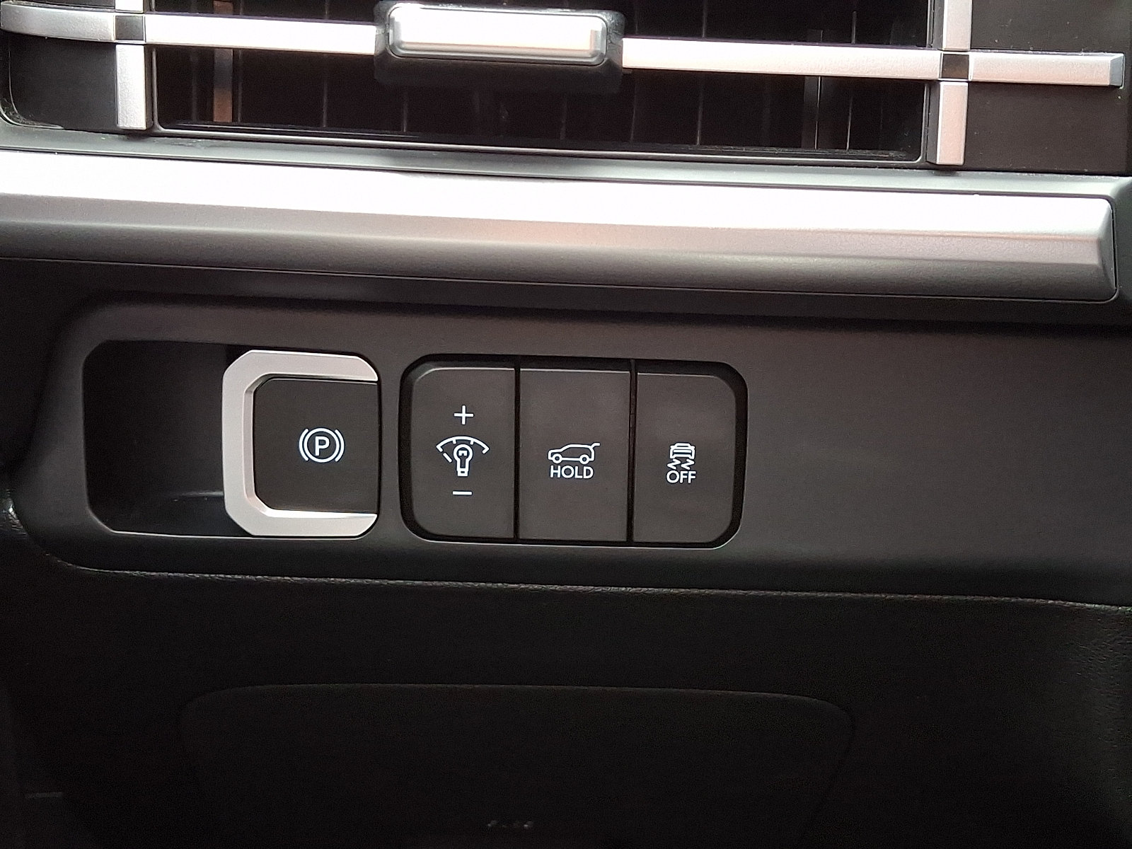 Used 2026 Hyundai Santa Fe SEL AWD/4WD image 28