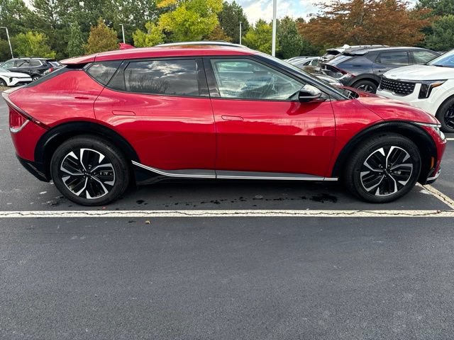 Used 2024 Kia EV6 Wind RWD image 6