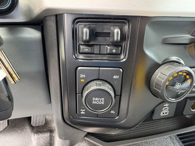 New 2026 Ford F350 XL w/ XL Chrome Package AWD/4WD image 14