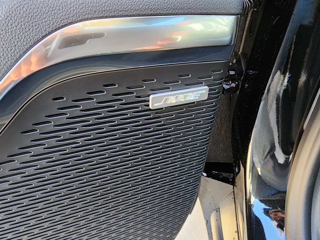 New 2026 GMC Acadia Elevation w/ Black Edition image 15