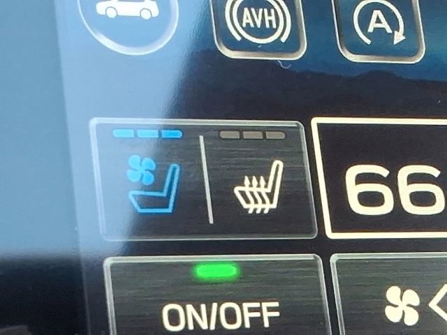 Used 2025 Subaru Forester Touring w/ Protection Package image 24