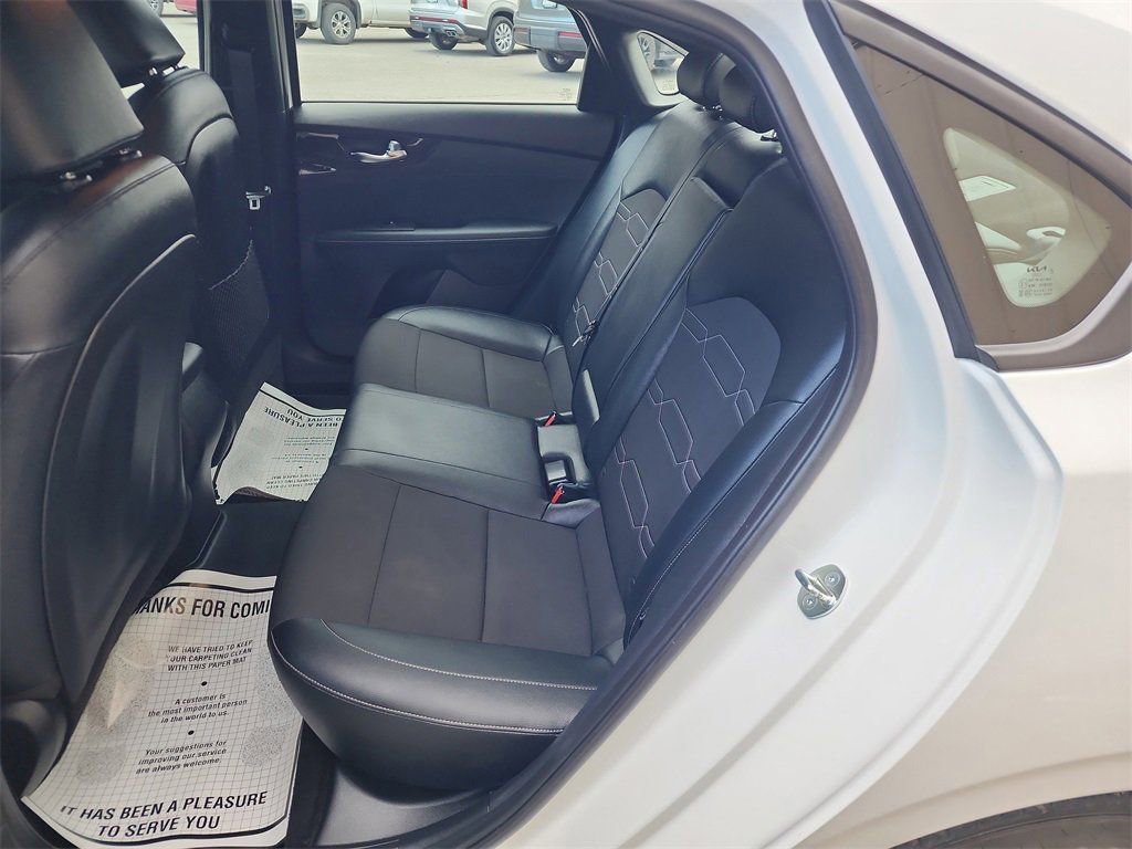 Used 2023 Kia Forte GT-Line image 22