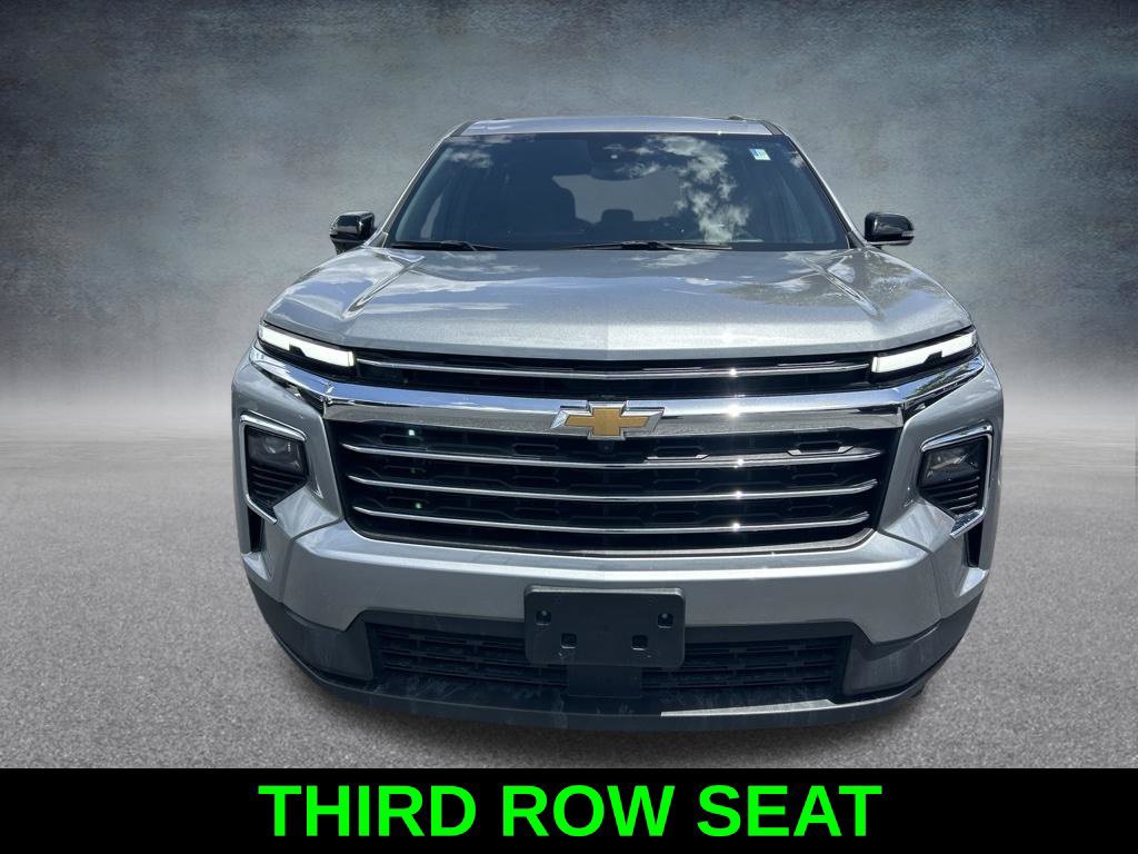 Used 2024 Chevrolet Traverse LT AWD/4WD image 9