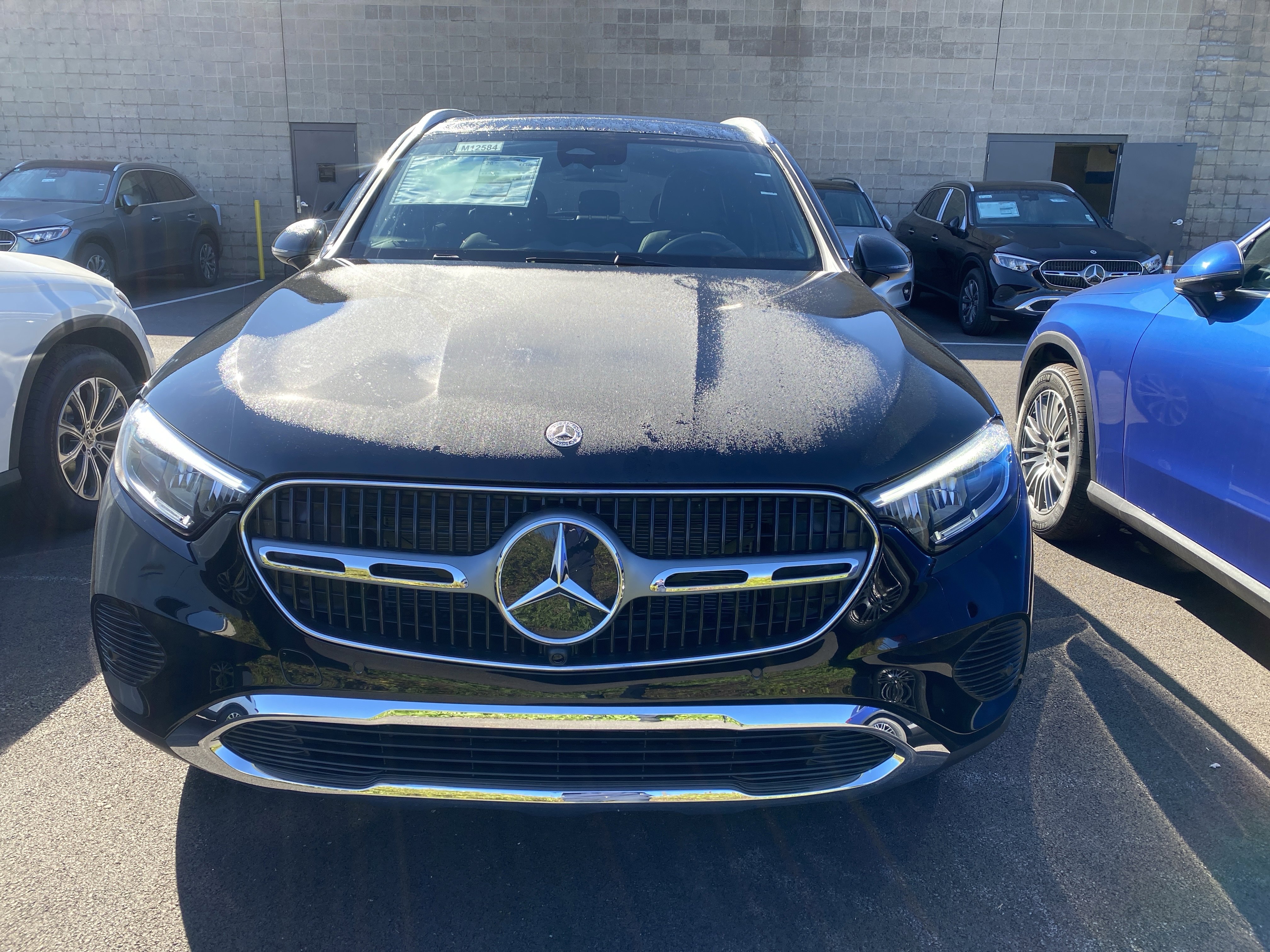 Used 2026 Mercedes-Benz GLC 300 4MATIC image 3