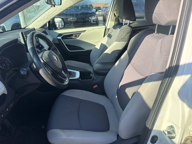 Used 2022 Toyota RAV4 XLE w/ Convenience Package AWD/4WD image 12