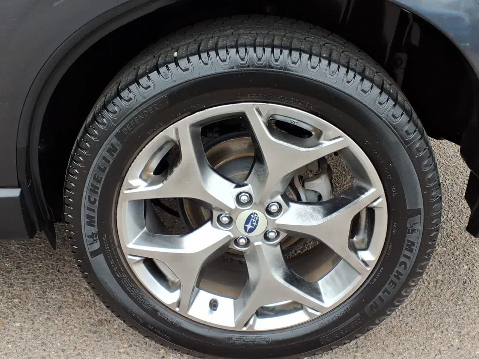 Used 2018 Subaru Forester 2.5i Touring w/ Popular Package #3B AWD/4WD image 6