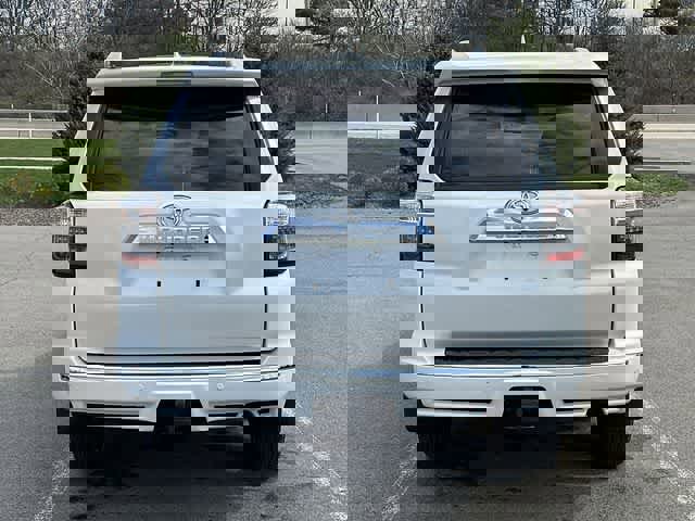 Used 2024 Toyota 4Runner Limited image 4
