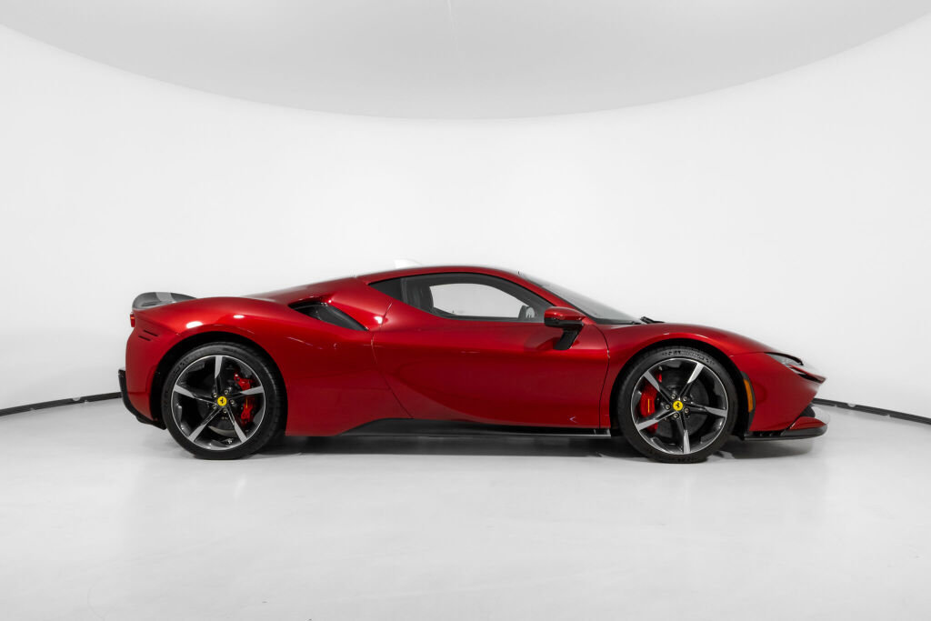 Used 2023 Ferrari SF90 Stradale image 10
