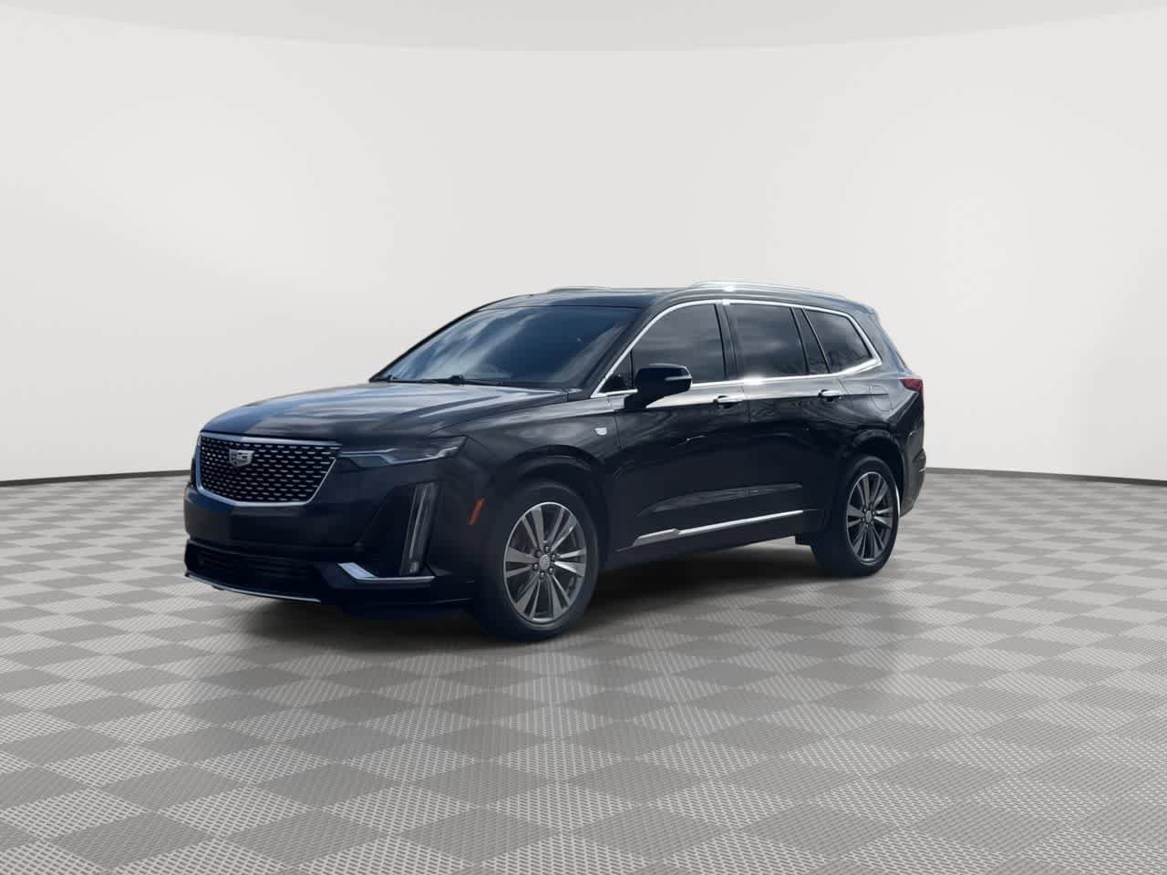 Used 2021 Cadillac XT6 Premium Luxury w/ LPO, Floor Liner Package image 4