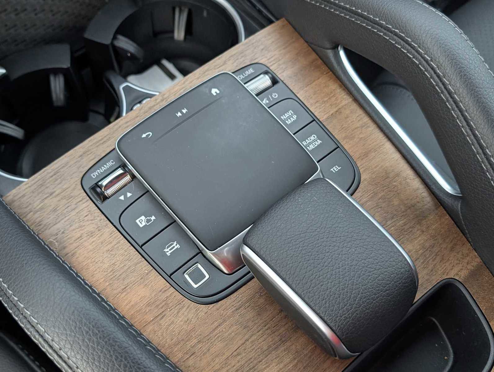 Certified 2025 Mercedes-Benz GLE 450 4MATIC image 19