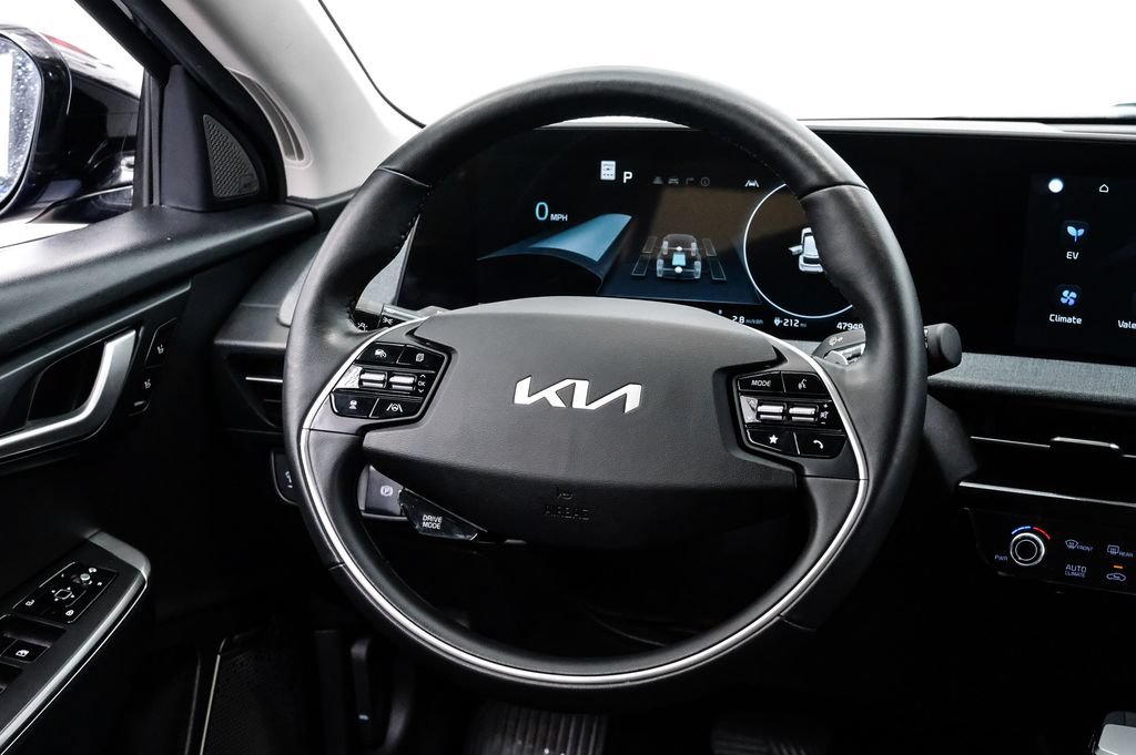 Used 2023 Kia EV6 Wind AWD/4WD image 16