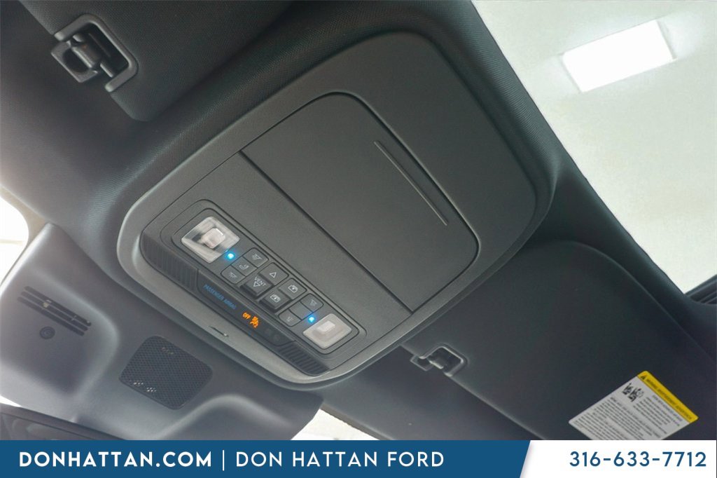 New 2025 Ford Expedition Platinum image 14