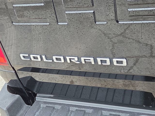 Used 2022 Chevrolet Colorado Z71 w/ Z71 Midnight Edition image 30