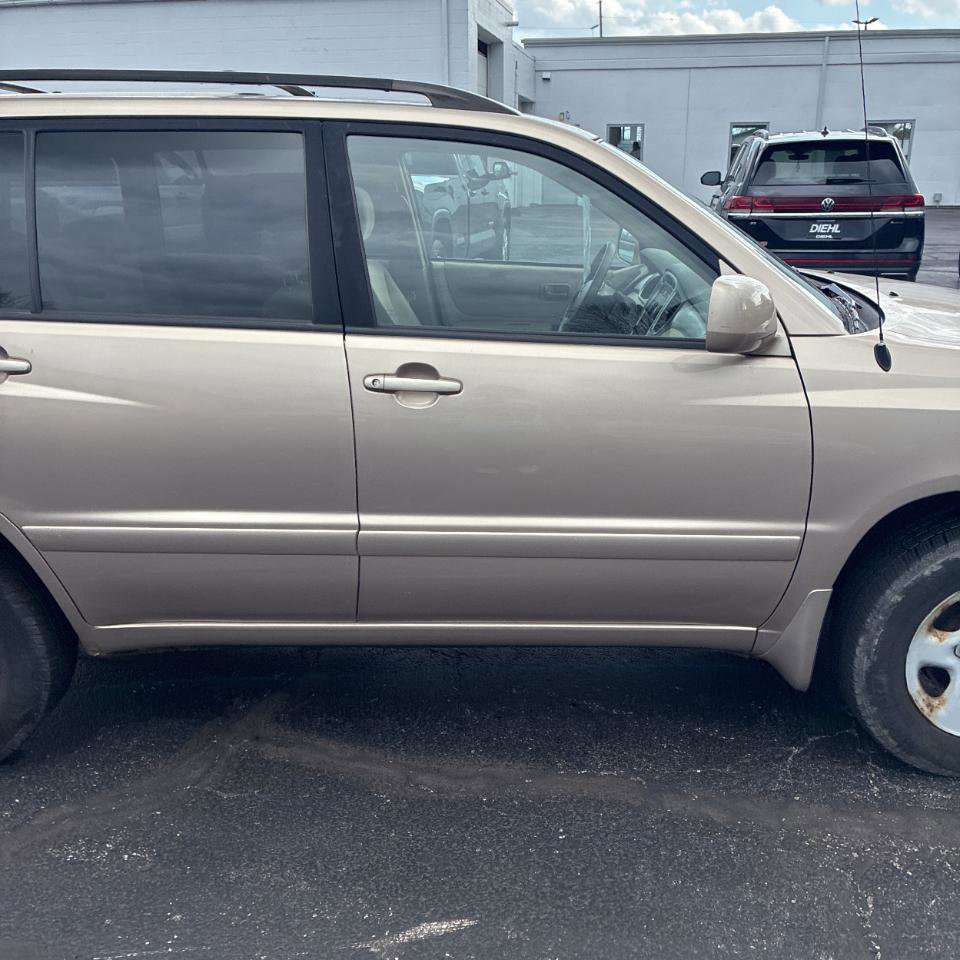 Used 2005 Toyota Highlander 4WD image 7