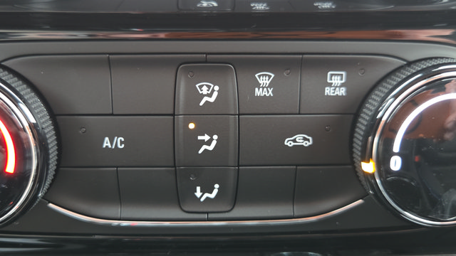 New 2026 Buick Encore GX Sport Touring FWD image 30