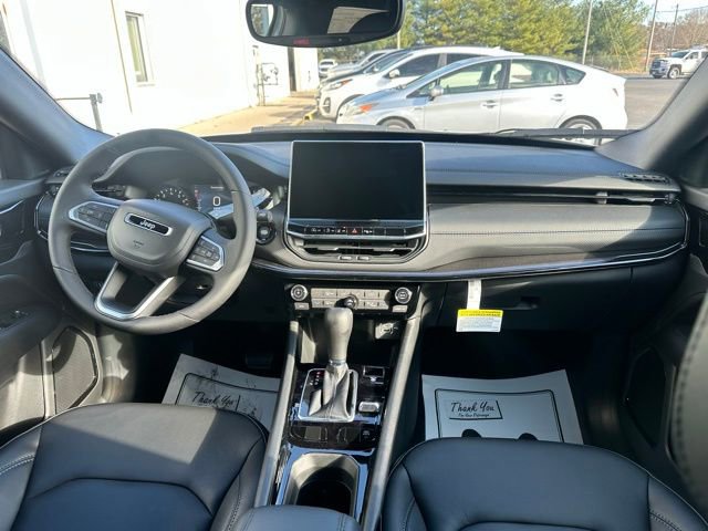 New 2026 Jeep Compass Limited image 15