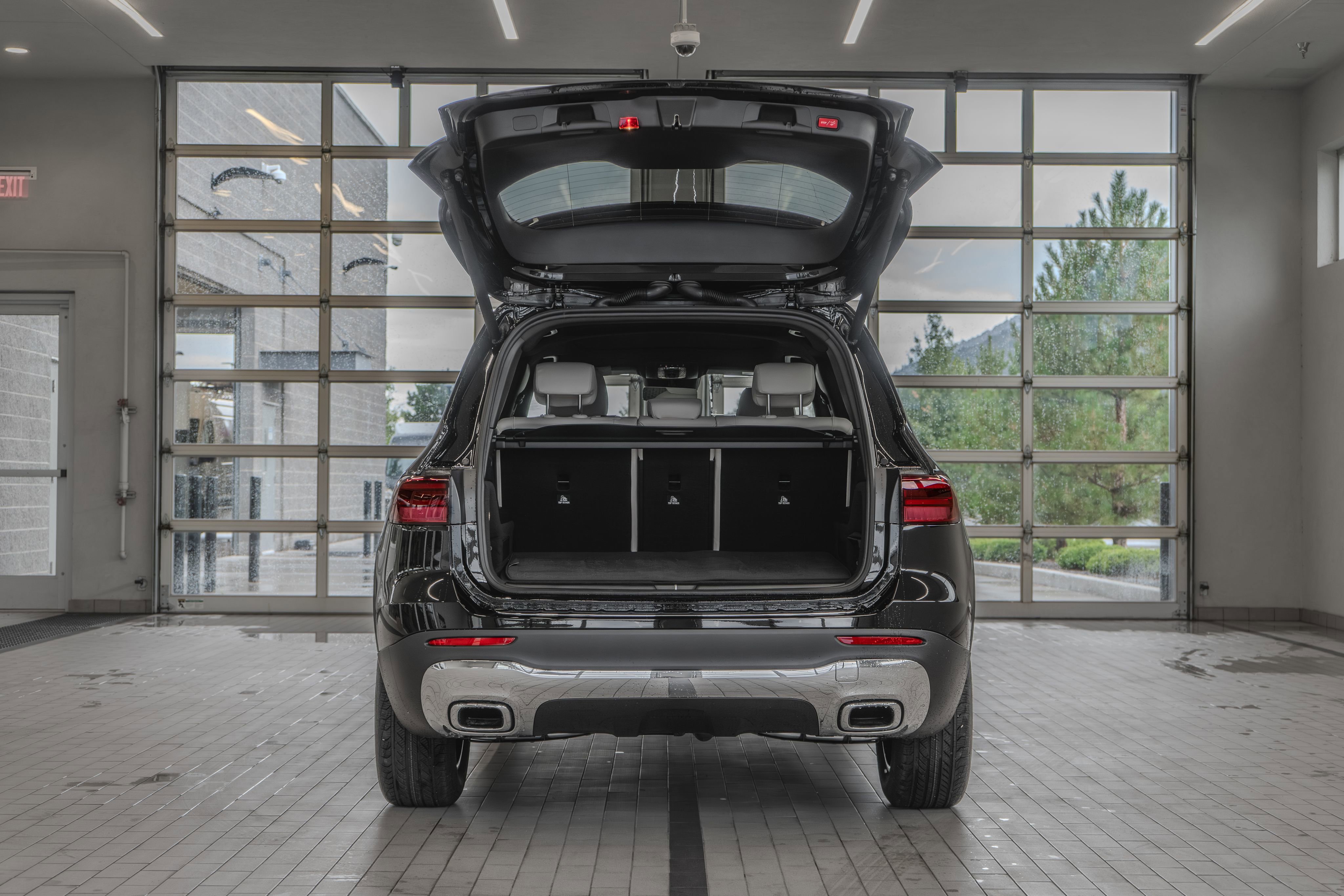 Certified 2026 Mercedes-Benz GLB 250 4MATIC image 16