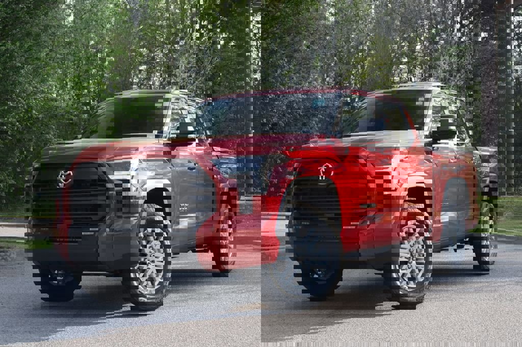 New 2026 Toyota Tundra SR5