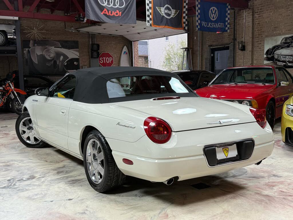 Used 2002 Ford Thunderbird RWD image 5