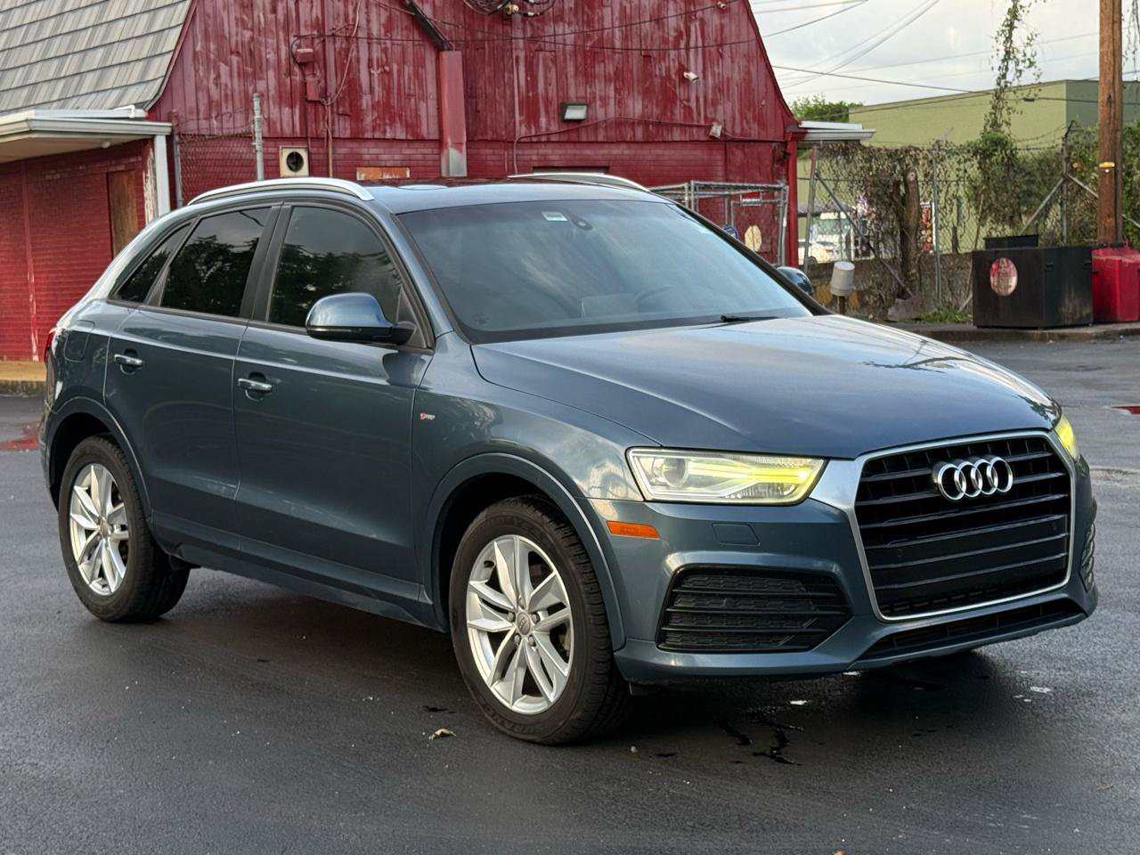 Used 2018 Audi Q3 2.0T Premium FWD image 12