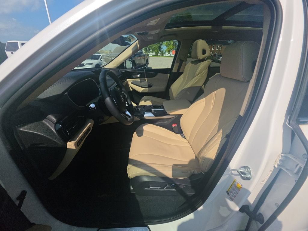 Certified 2023 Acura MDX w/ Advance Package AWD/4WD image 13