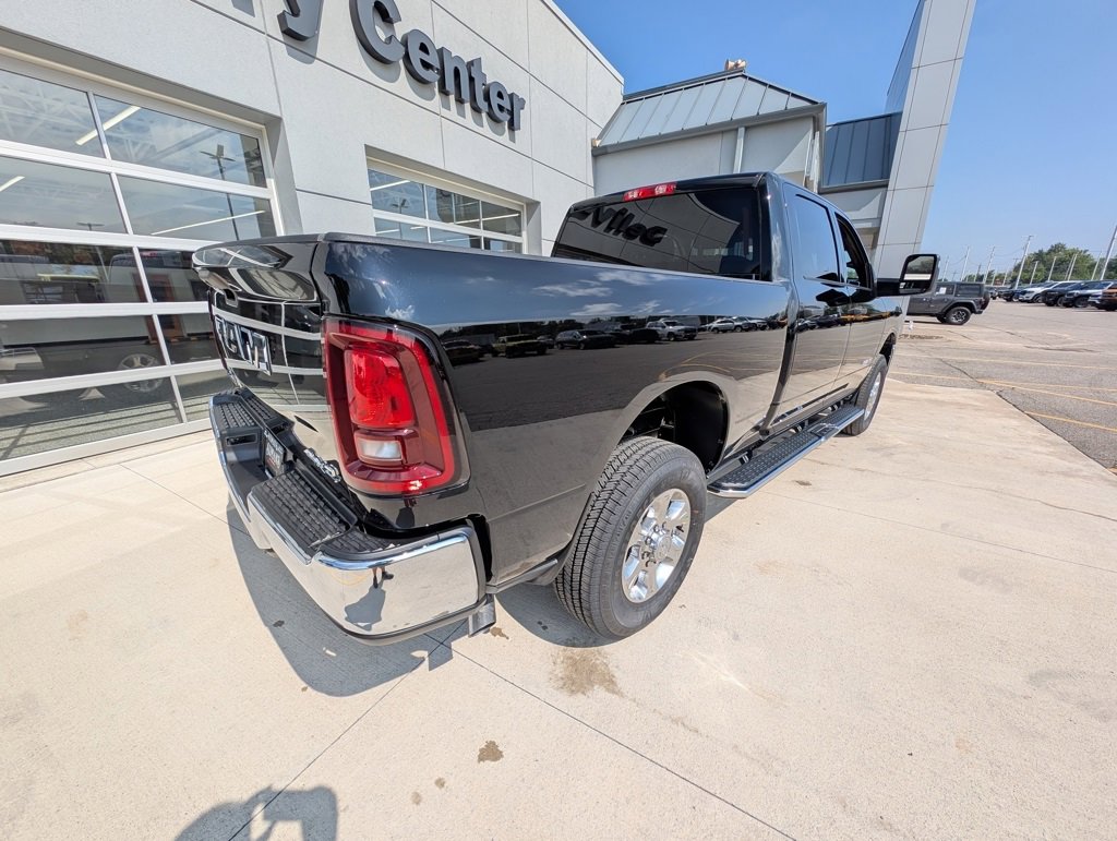 New 2025 RAM 2500 Big Horn image 5