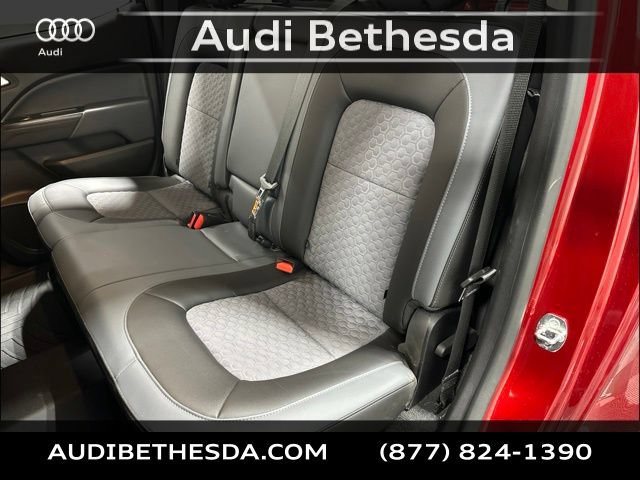 Used 2022 Chevrolet Colorado Z71 AWD/4WD image 27