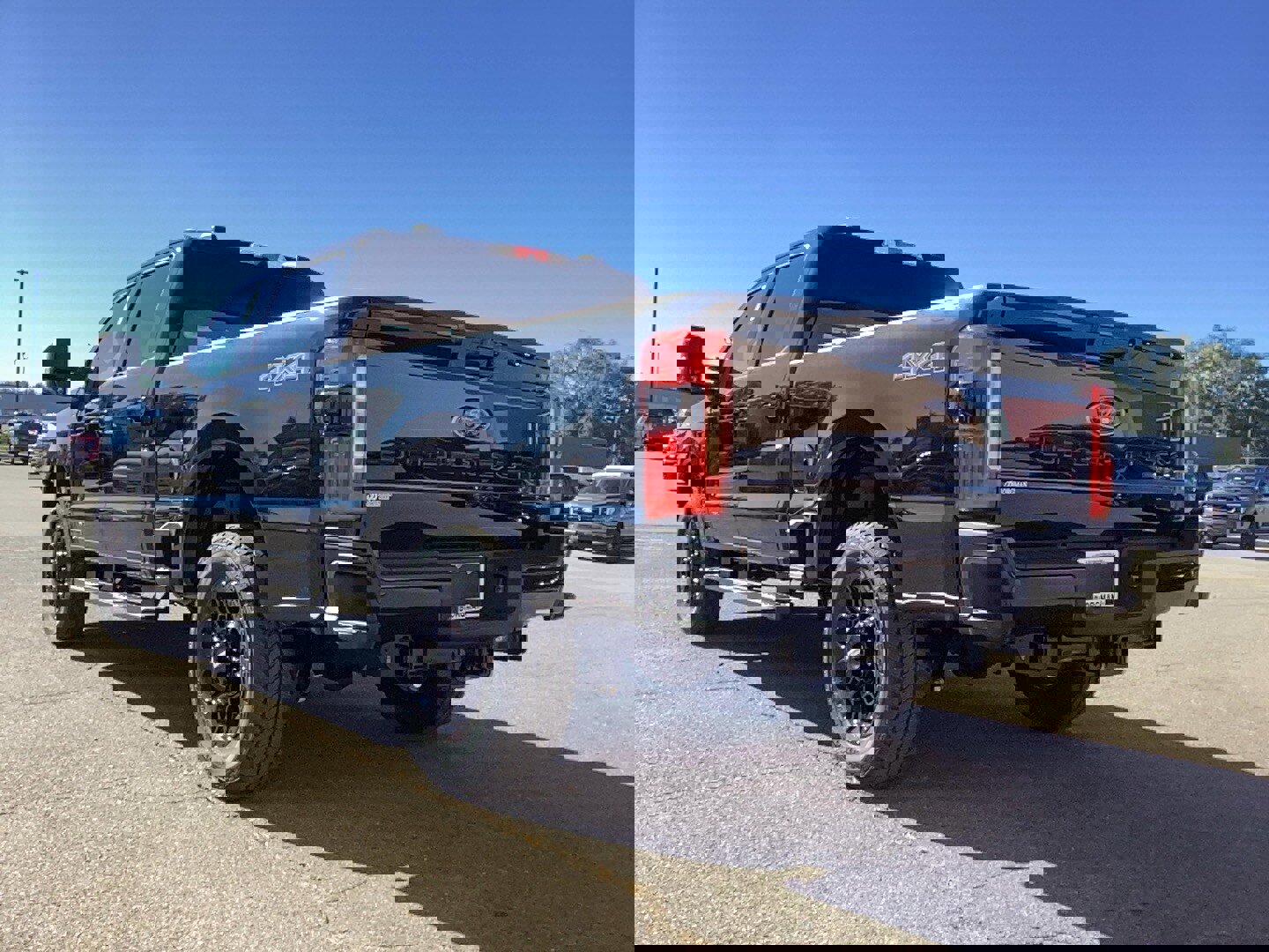 New 2026 Ford F250 XLT image 4