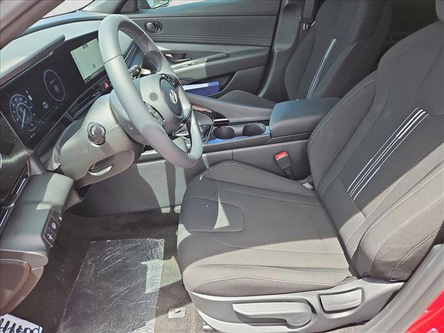 New 2026 Hyundai Elantra Sport FWD image 4