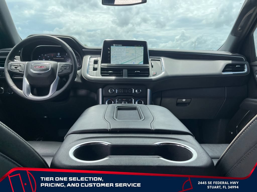 Used 2024 GMC Yukon SLT w/ SLT Luxury Package AWD/4WD image 16