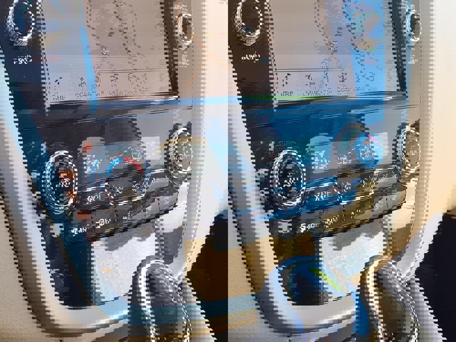 Used 2020 Nissan Murano Platinum AWD/4WD image 19