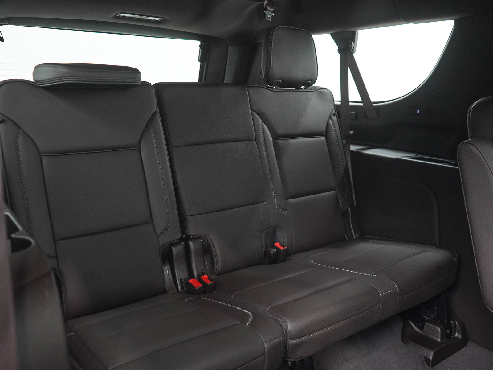 Used 2021 GMC Yukon XL Denali AWD/4WD image 12