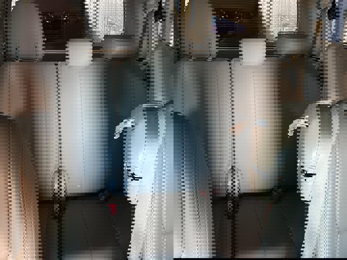 Used 2015 Toyota Sienna XLE w/ XLE Navigation Package FWD image 15