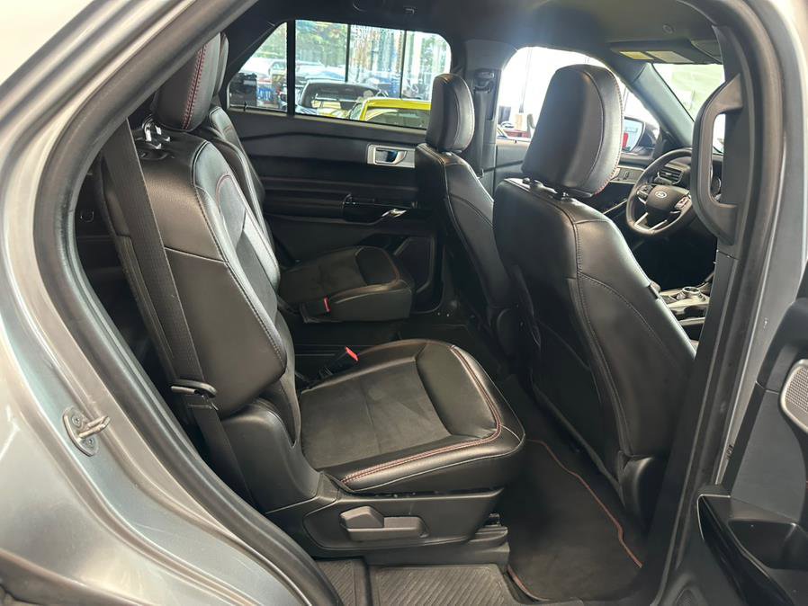 Used 2022 Ford Explorer ST-Line w/ Class IV Trailer Tow Package image 40