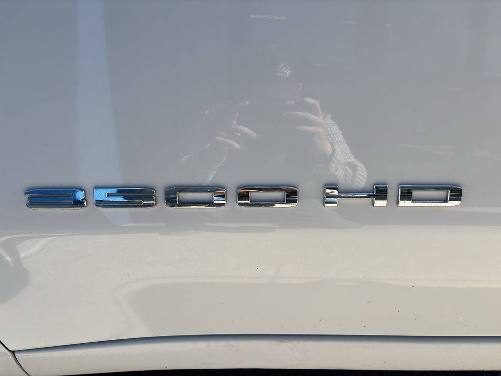 Used 2023 GMC Sierra 3500 SLE w/ SLE Convenience Package AWD/4WD image 36