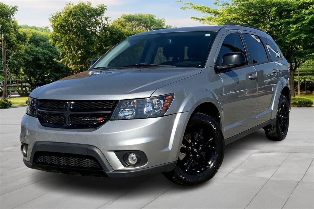 Used 2019 Dodge Journey SE w/ Connectivity Group