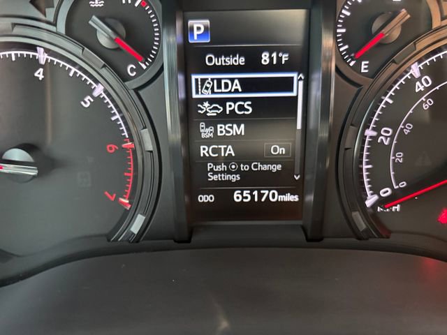 Used 2022 Toyota 4Runner SR5 Premium image 19