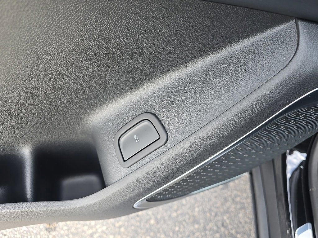 New 2026 Buick Enclave Preferred w/ Power Package image 11