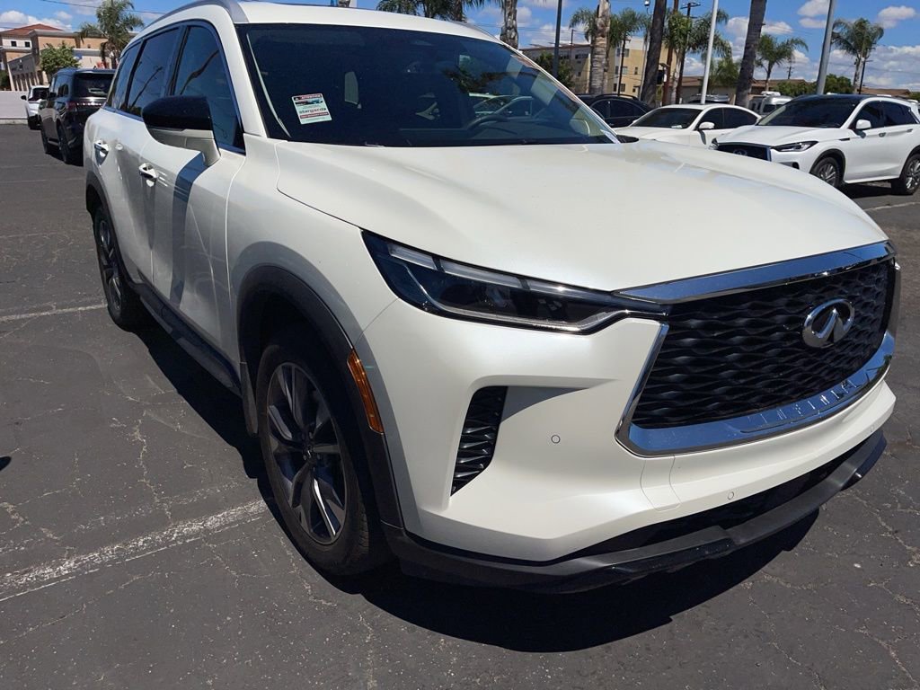 Certified 2023 INFINITI QX60 Luxe w/ Performance Audio Package FWD image 1