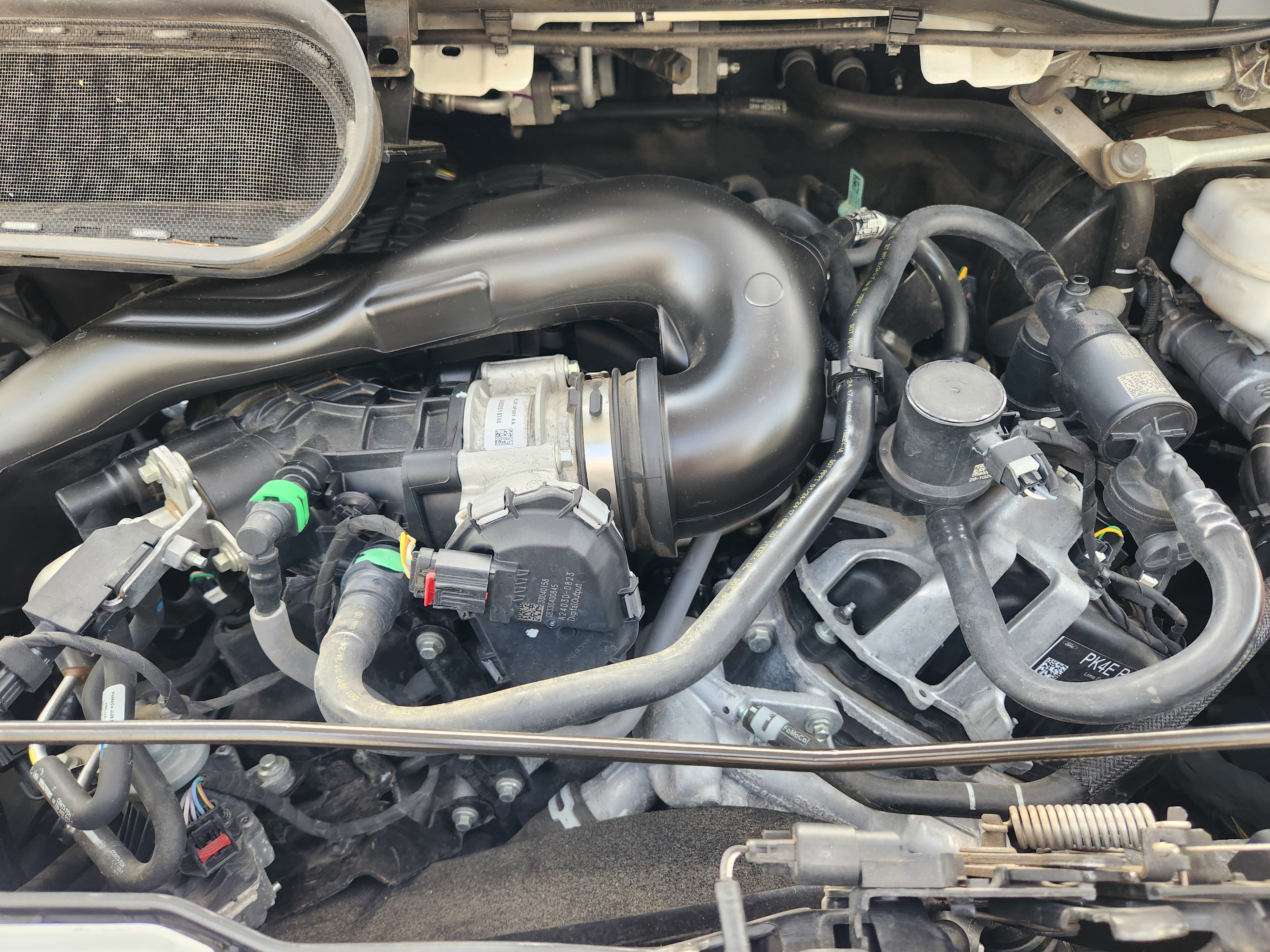 Used 2024 Ford Transit 350 XLT image 28