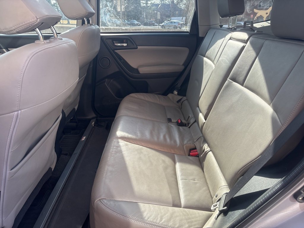 Used 2016 Subaru Forester 2.5i Limited image 9
