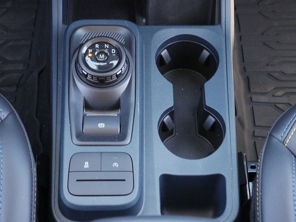 Used 2026 Ford Maverick Lobo AWD/4WD image 25