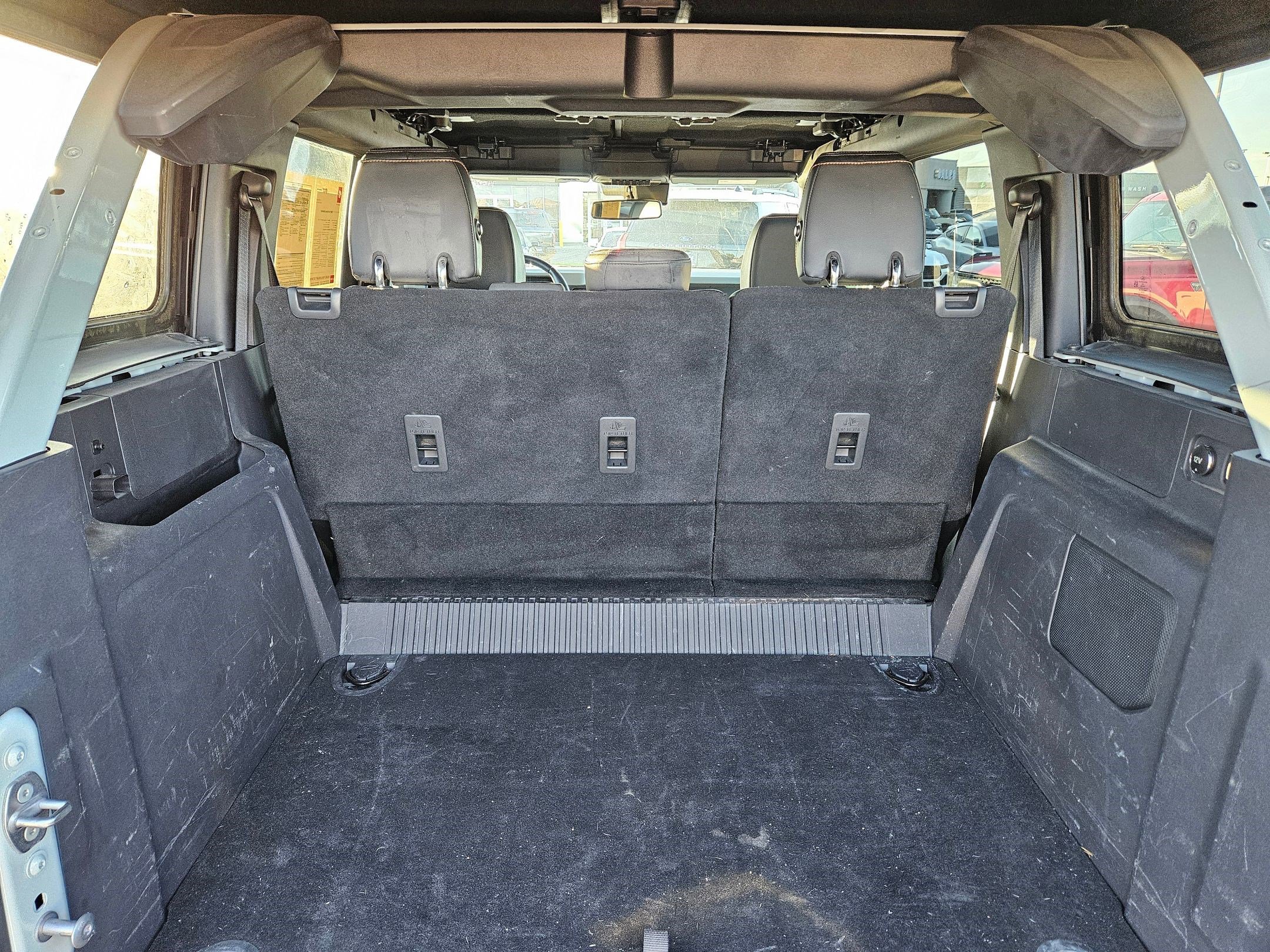 Used 2022 Ford Bronco Badlands image 32