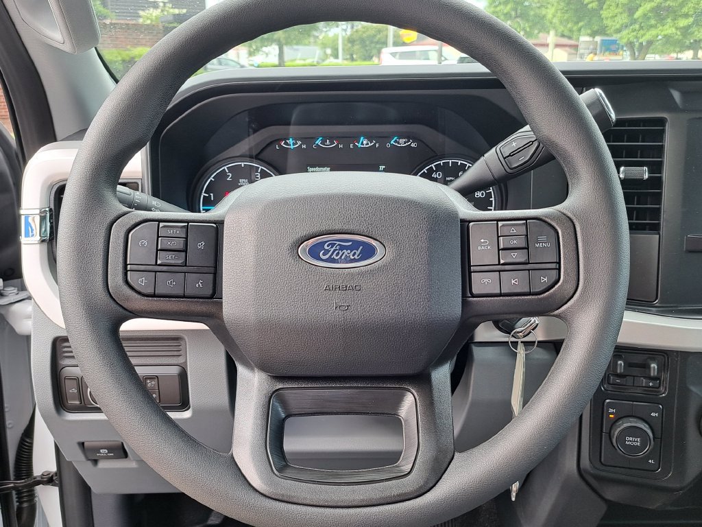 New 2026 Ford F350 XL AWD/4WD image 11