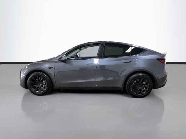 Used 2023 Tesla Model Y Long Range AWD/4WD image 4
