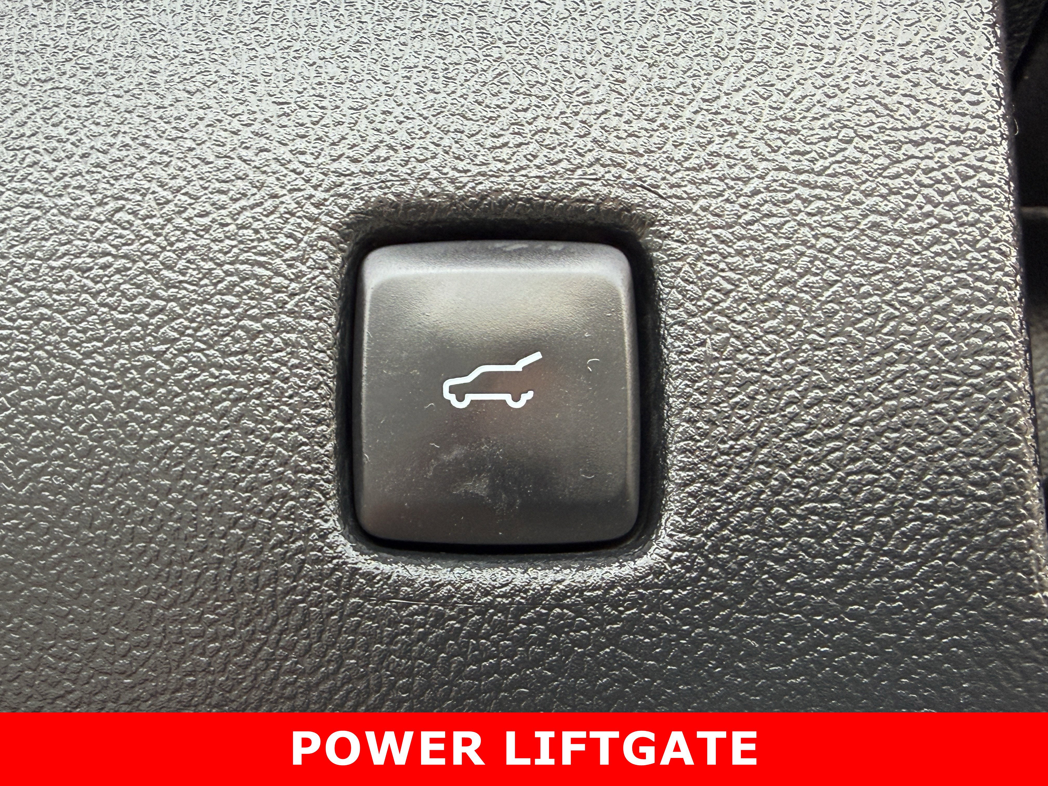 Used 2022 Ford Escape SEL w/ SEL Stealth AWD Package image 21