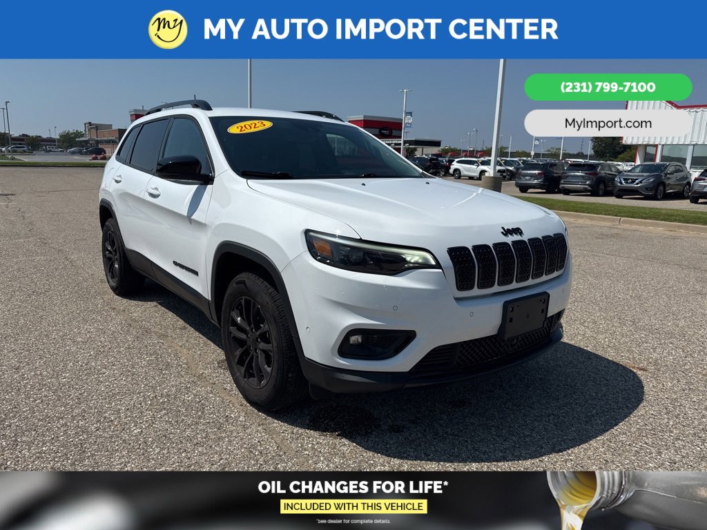 Used 2023 Jeep Cherokee Altitude Lux video 1