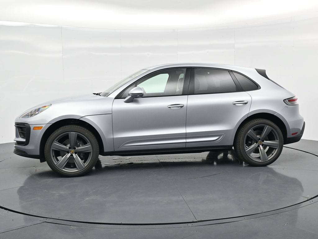 New 2026 Porsche Macan AWD/4WD image 2