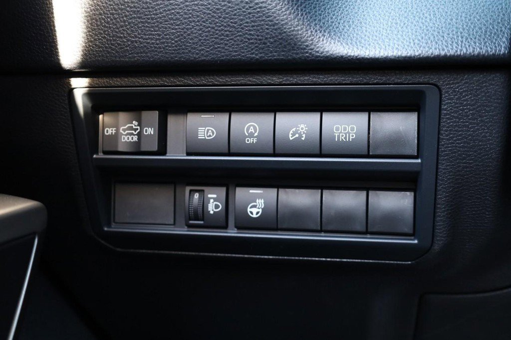 New 2026 Toyota Tundra SR5 image 18