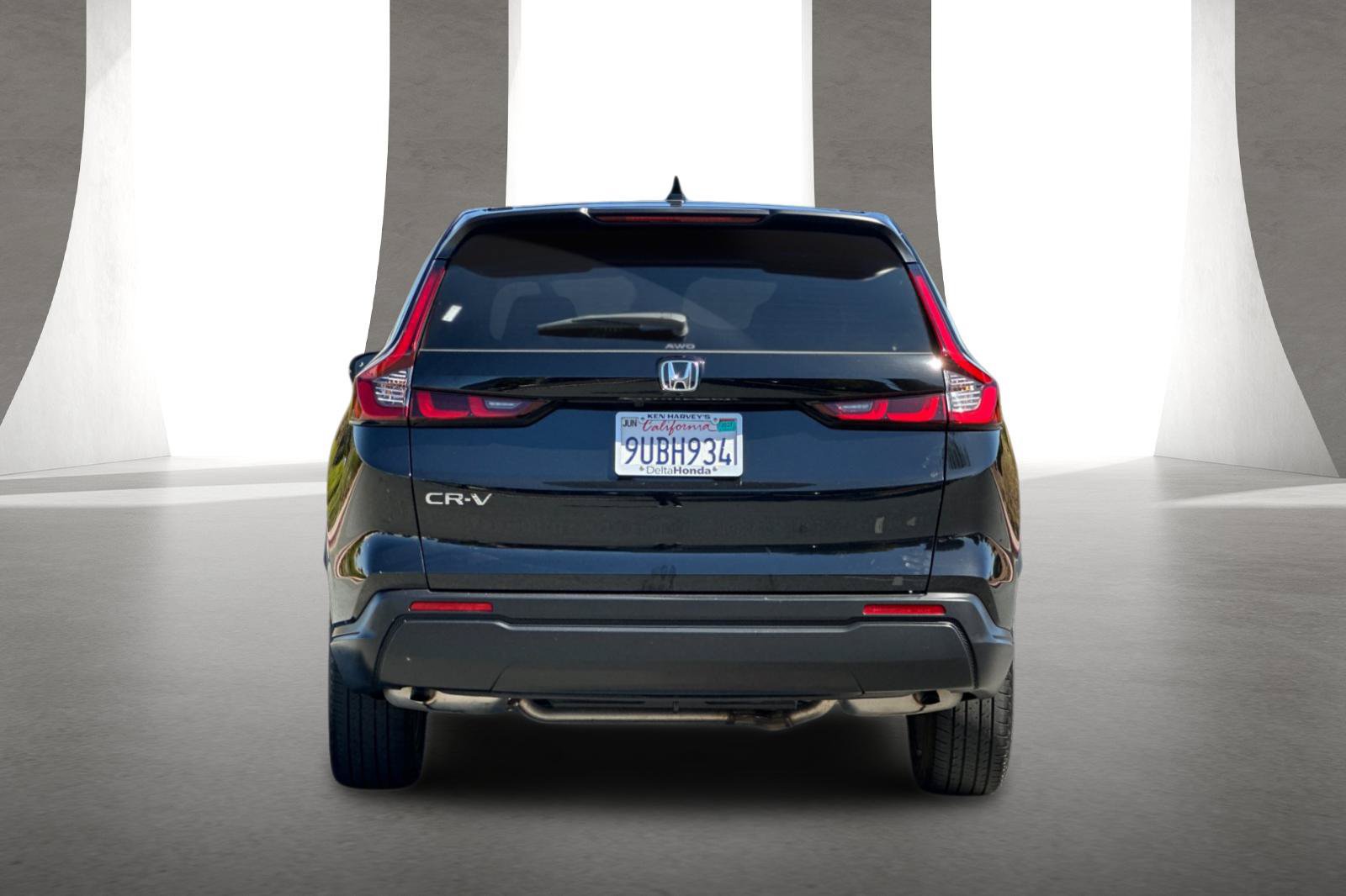 Certified 2025 Honda CR-V EX image 5